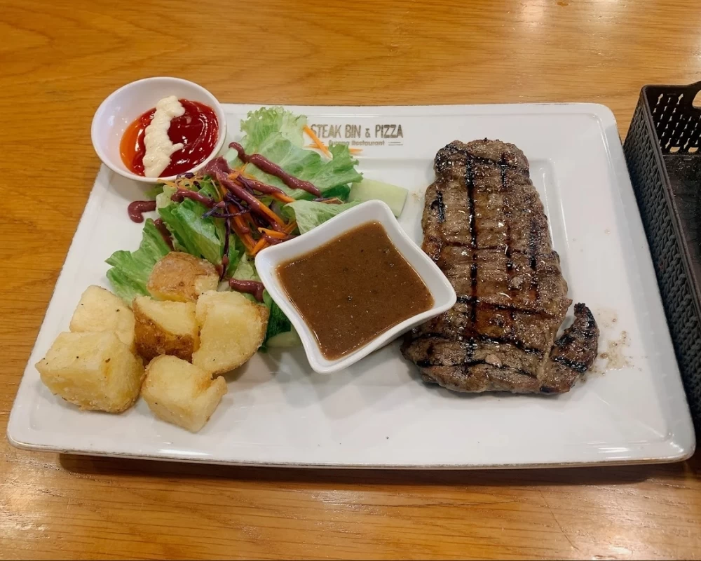 Món beefsteak của quán beefsteak Bình Thạnh - Steak Bin & Pizza