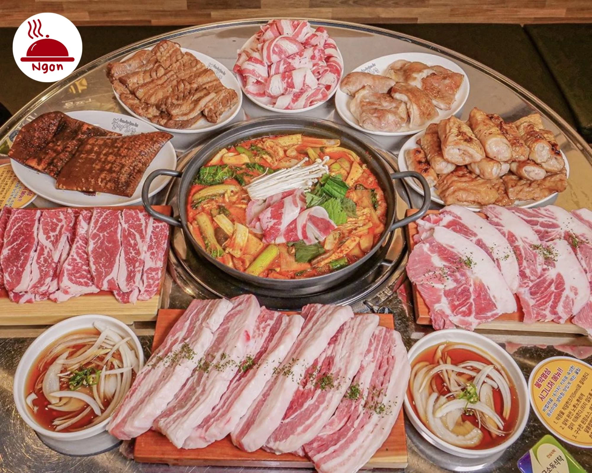 No nê bụng với combo lẩu và nướng 'ngập mặt' tại BulmakYeoksam