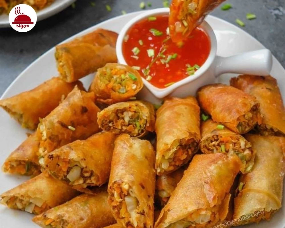 Món nem rán chay tại Cơm chay Chánh Ý