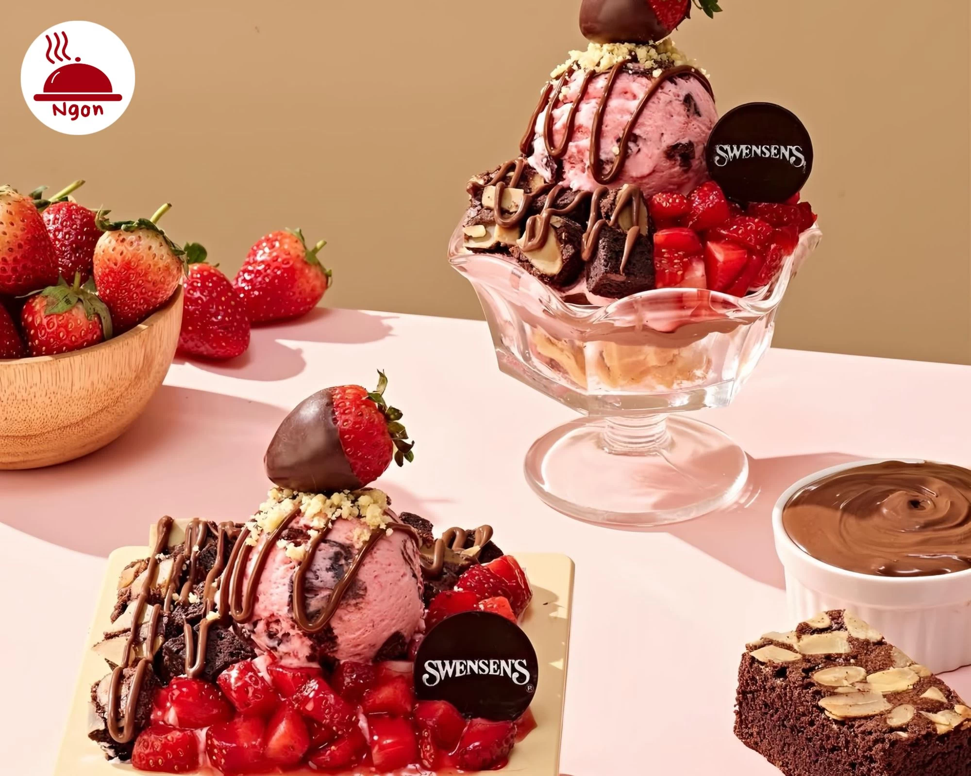 Nóng thế này thì phải 'xử lý' ngay một phần kem dâu socola của Swensen's