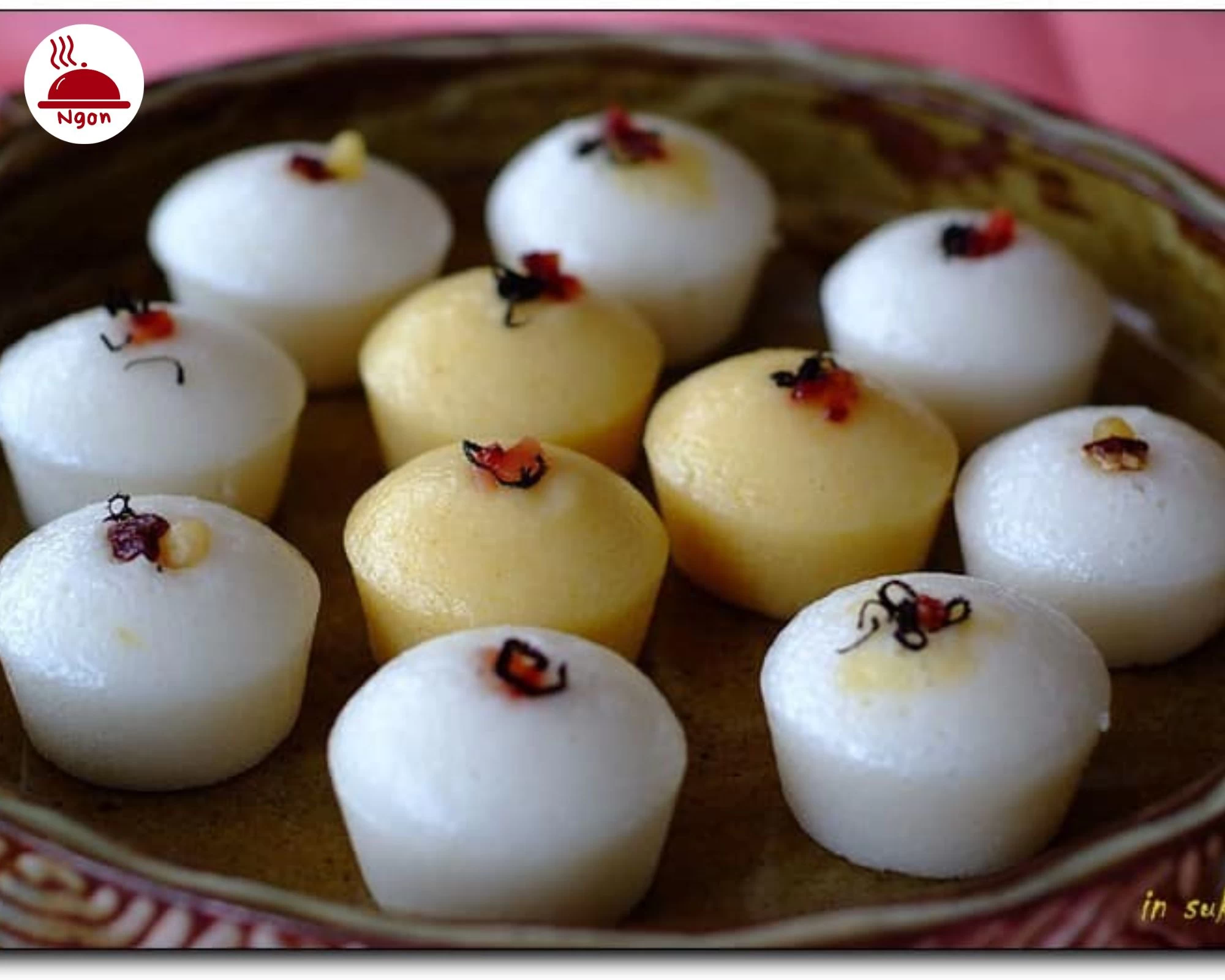 Những chiếc Jeungpyeon nhỏ xinh, điểm xuyết tạo nên vẻ đẹp riêng