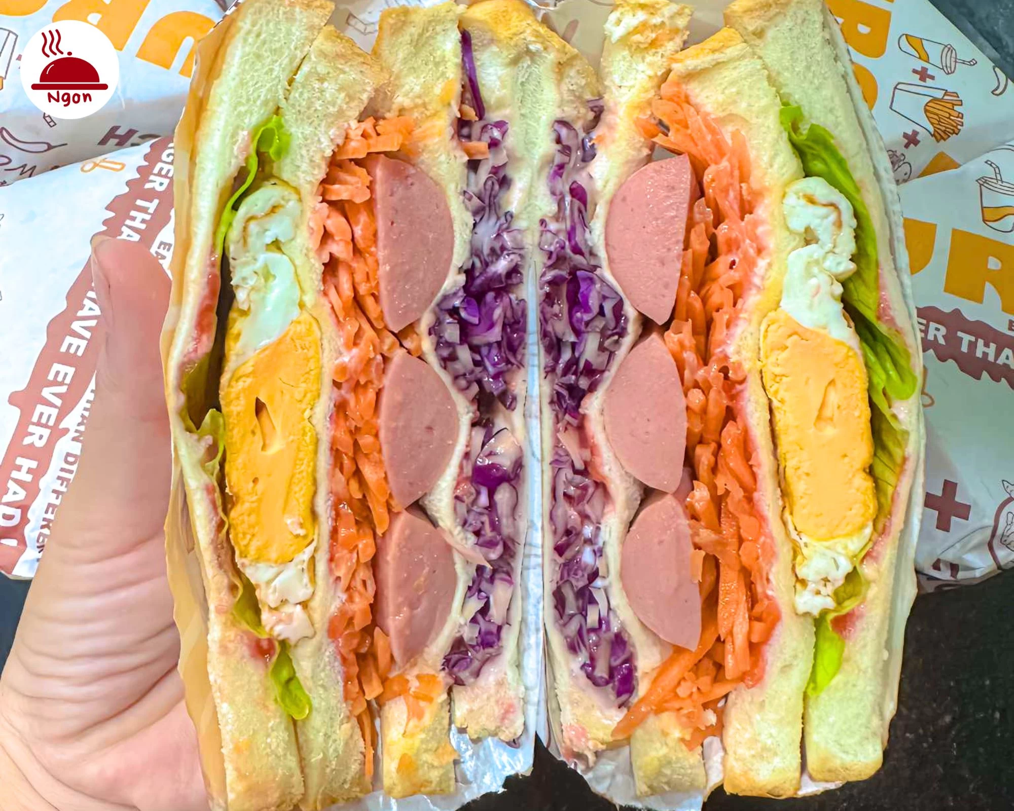 Thành quả bánh mì kimbap phiên bản 'sandwich' độc đáo, đầy màu sắc và hương vị tại nhà