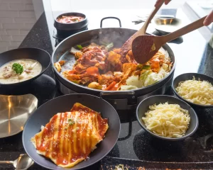 cách làm bánh gạo cay hàn quốc tại nhà