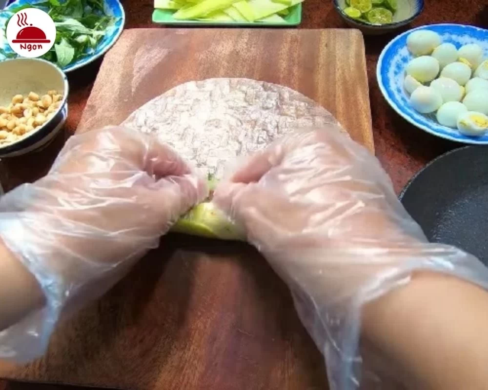 Cuốn bánh tráng bơ