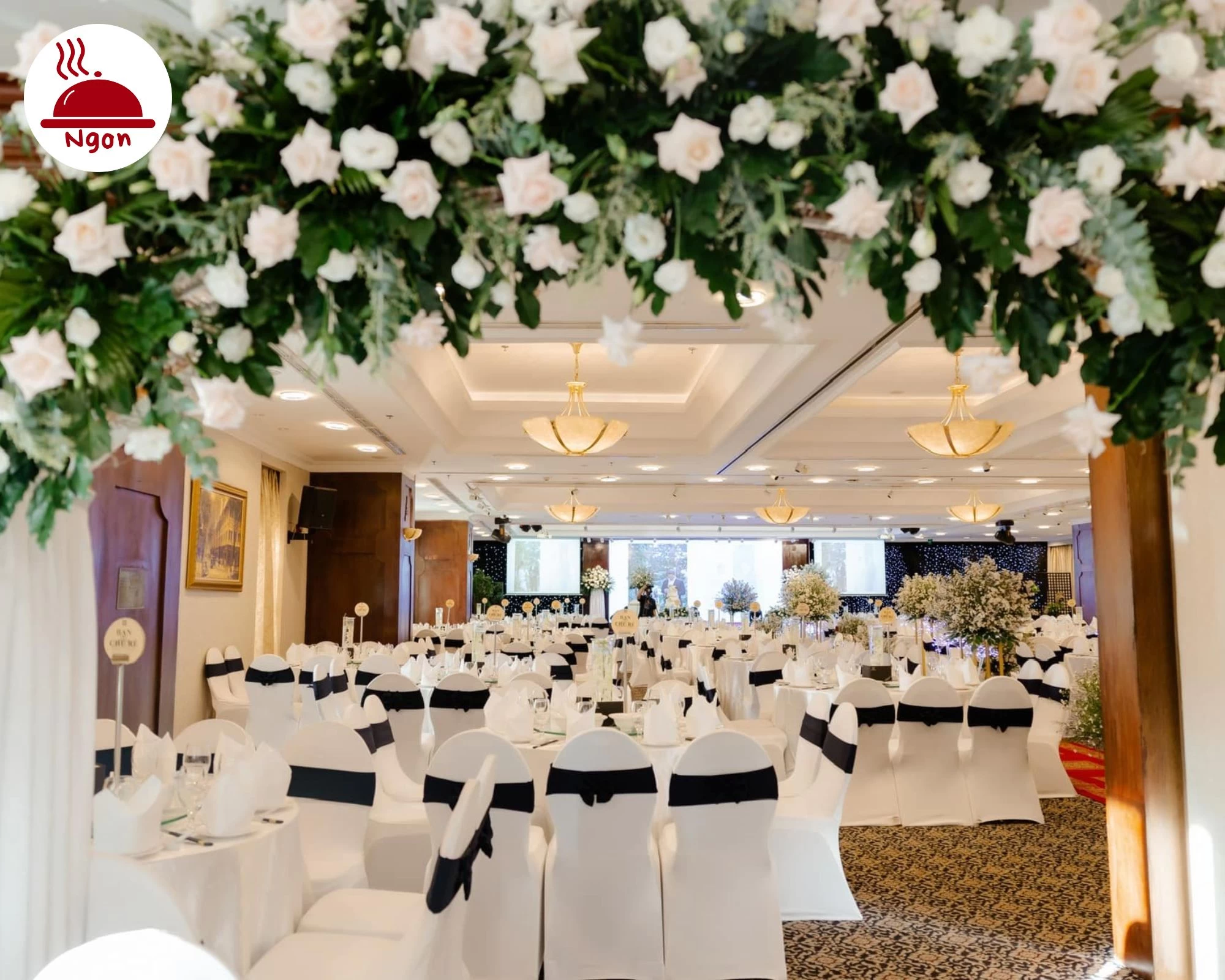 Trải nghiệm dịch vụ chuyên nghiệp và không gian đẳng cấp tại Grand Hotel, nhà hàng tiệc cưới quận 1 lý tưởng cho ngày trọng đại của bạn