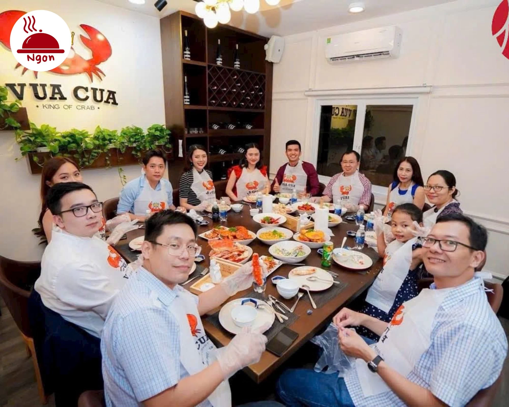 Vua Cua mang đến bữa tiệc buffet hải sản quận 6 hoành tráng, từ cua, ghẹ đến tôm