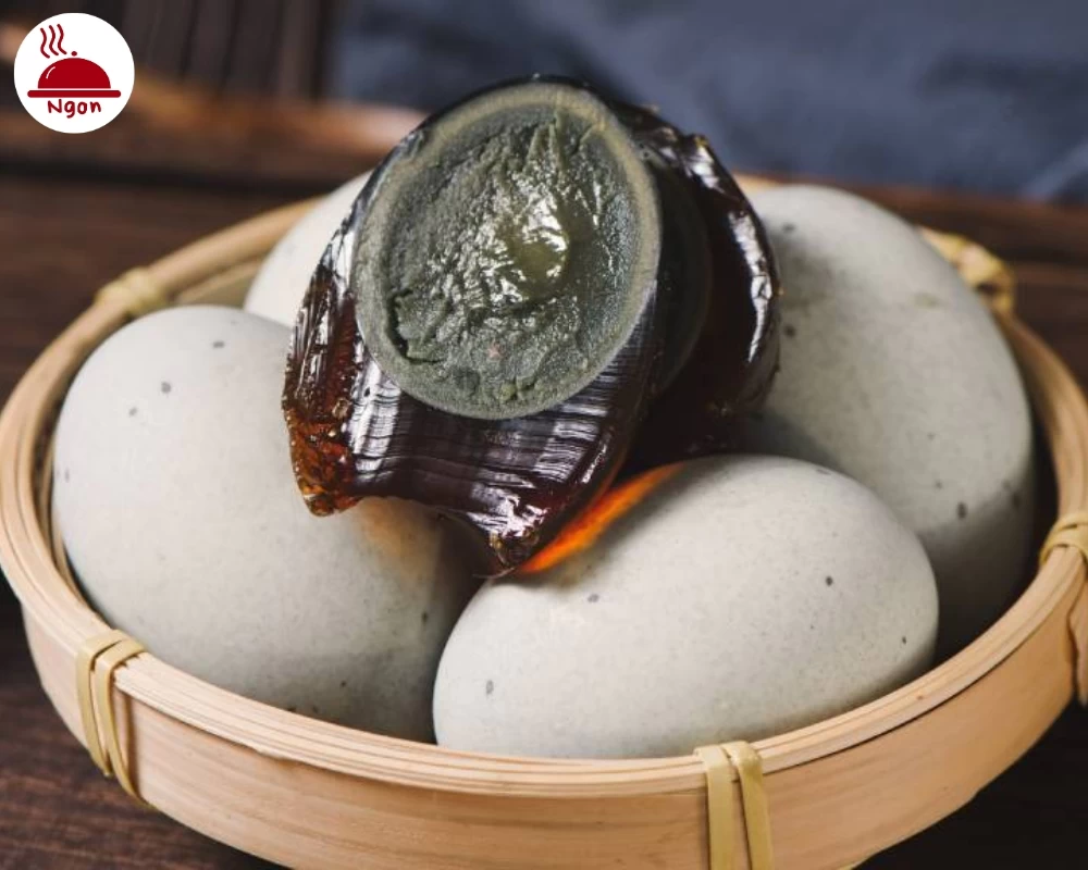Trứng bách nhật là món ăn độc đáo của ẩm thực Trung Quốc