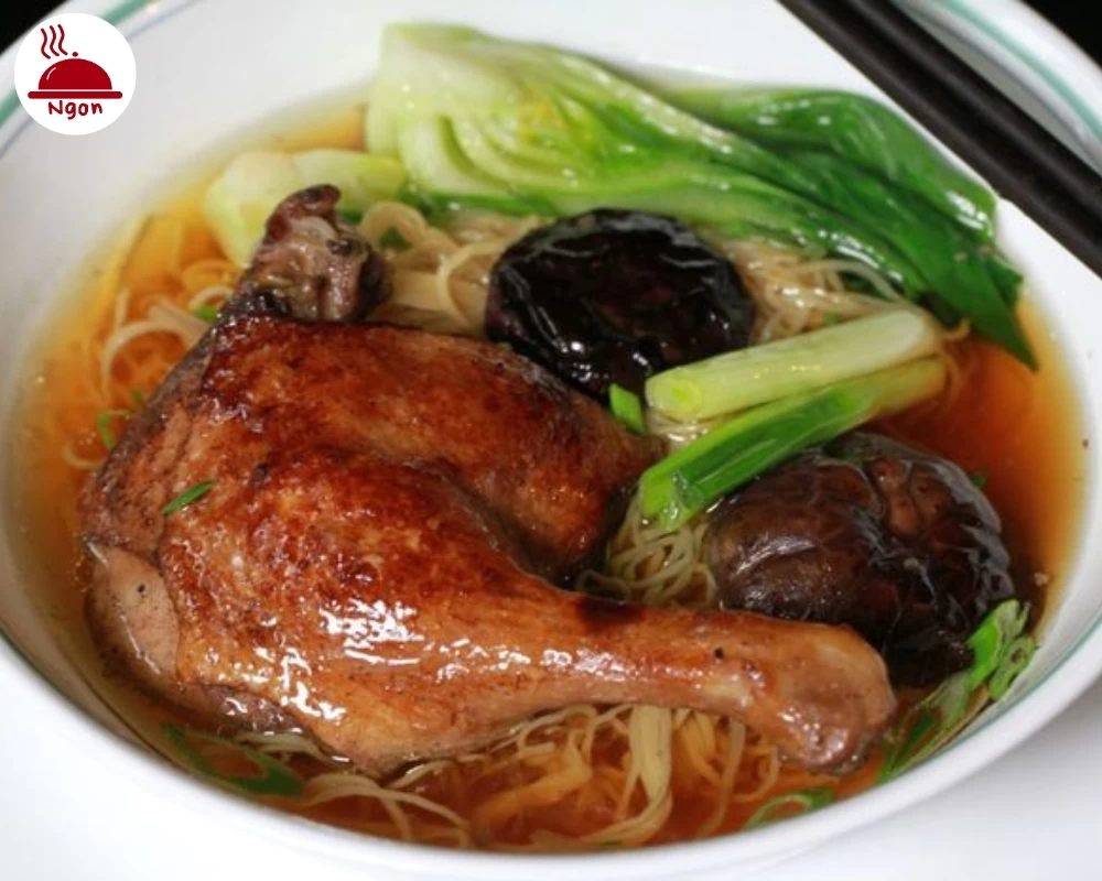 Ẩm thực Trung Quốc - mì vịt tiềm