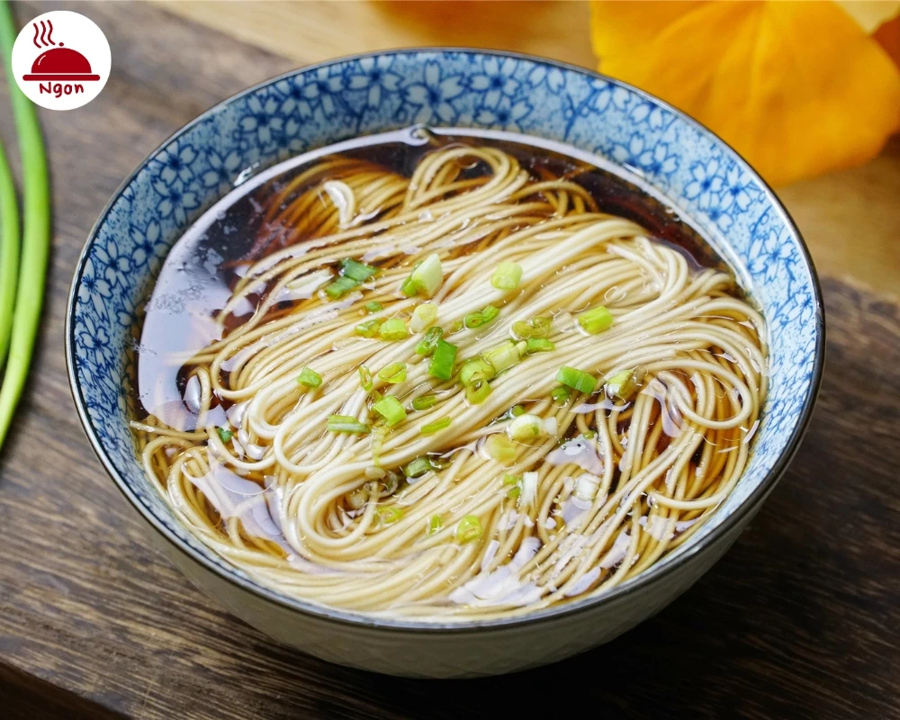 Mì trường thọ có sợi mì đặc biệt dài và dai