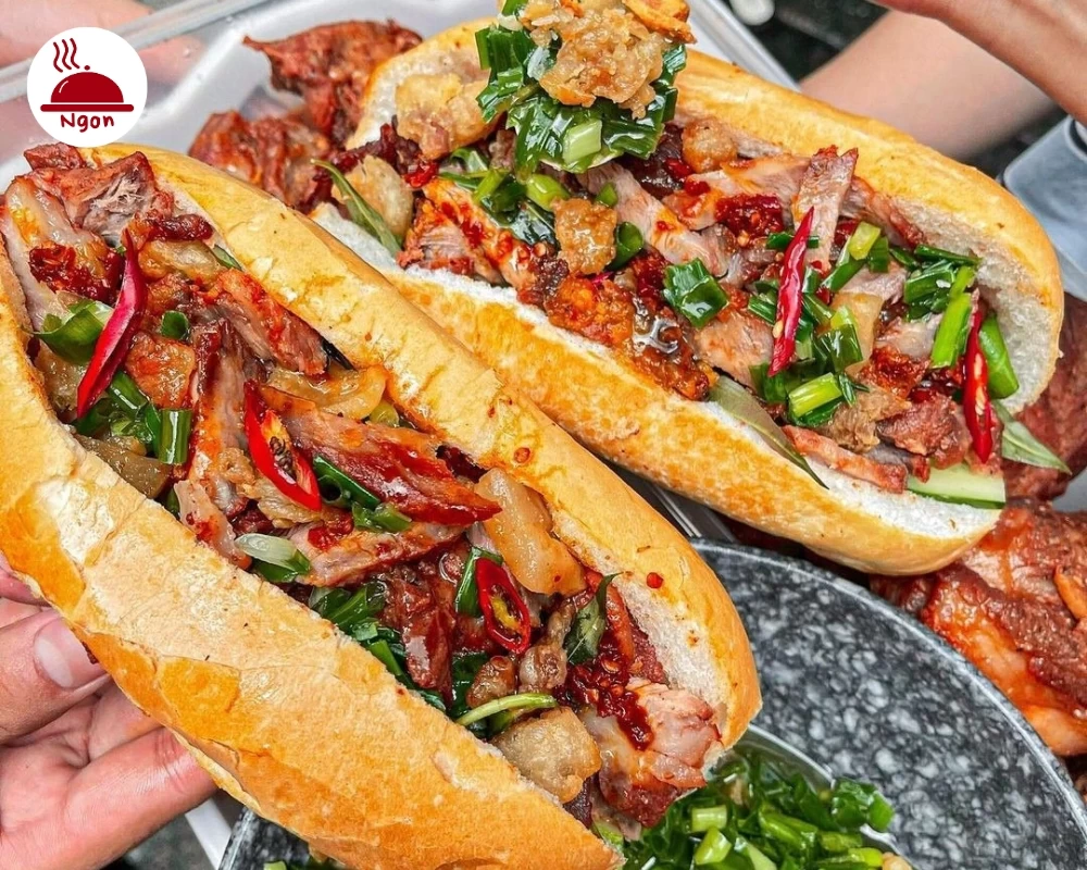 Bánh mì xá xíu