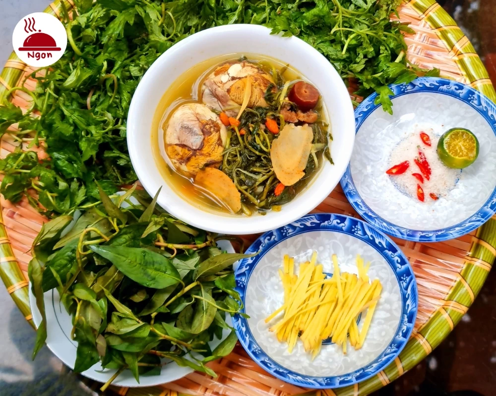 Món trứng vịt lộn hầm thuốc bắc