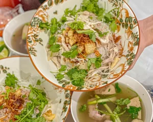 Bí Quyết Nấu Phở Khô Gia Lai Ngon Chuẩn Vị Phố Núi Tại Nhà