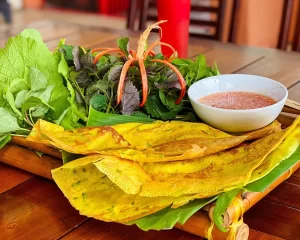 Chia Sẻ Cách Làm Bánh Xèo Giòn Ngon Chuẩn Vị Miền Tây