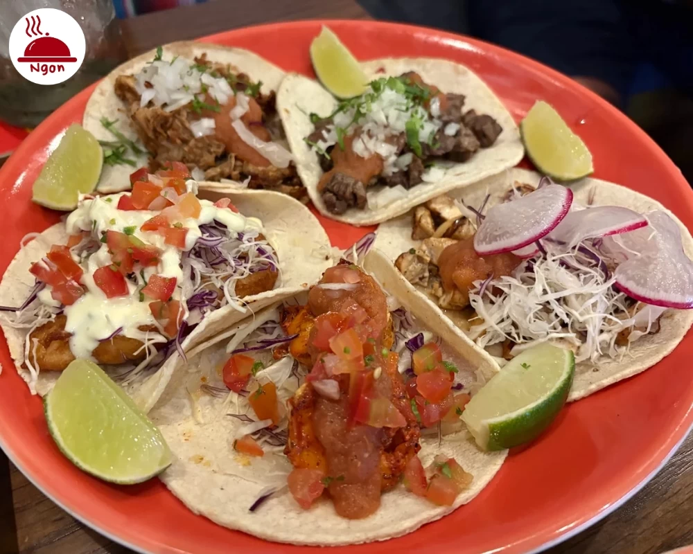 Món bánh tacos của nhà hàng Gringo Tacos y Cantina