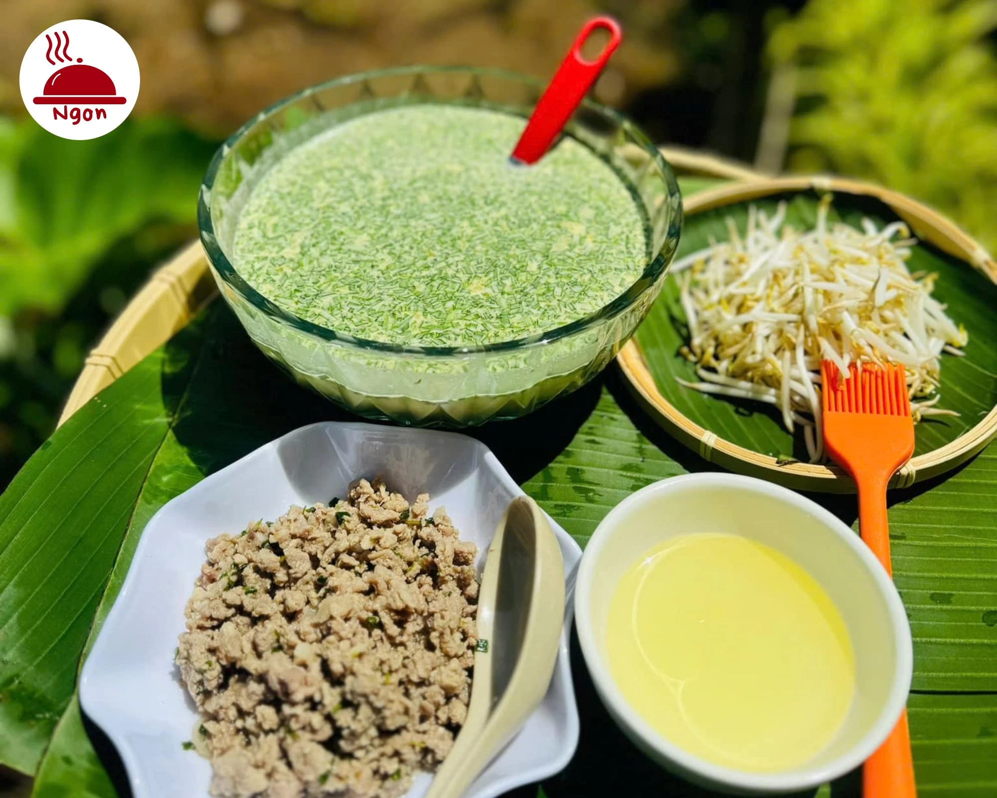 Hướng dẫn cách làm bánh xèo giòn ngon chi tiết qua hình ảnh các nguyên liệu chính đã được sơ chế
