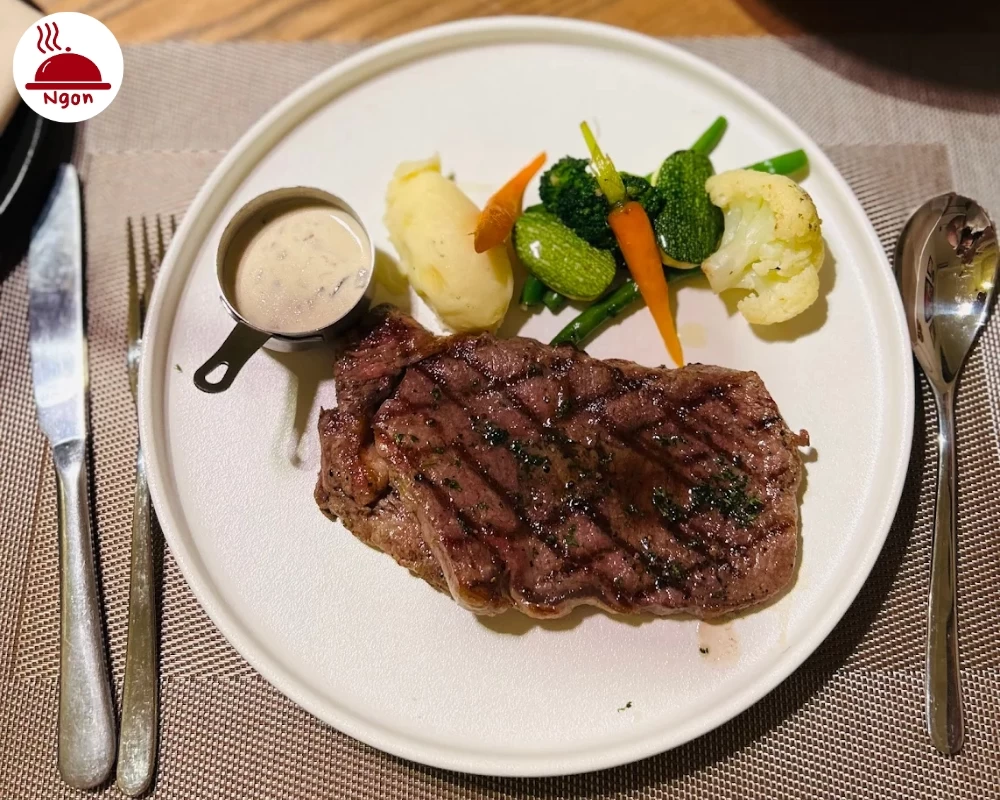 Món beefsteak của nhà hàng Chamie Steak