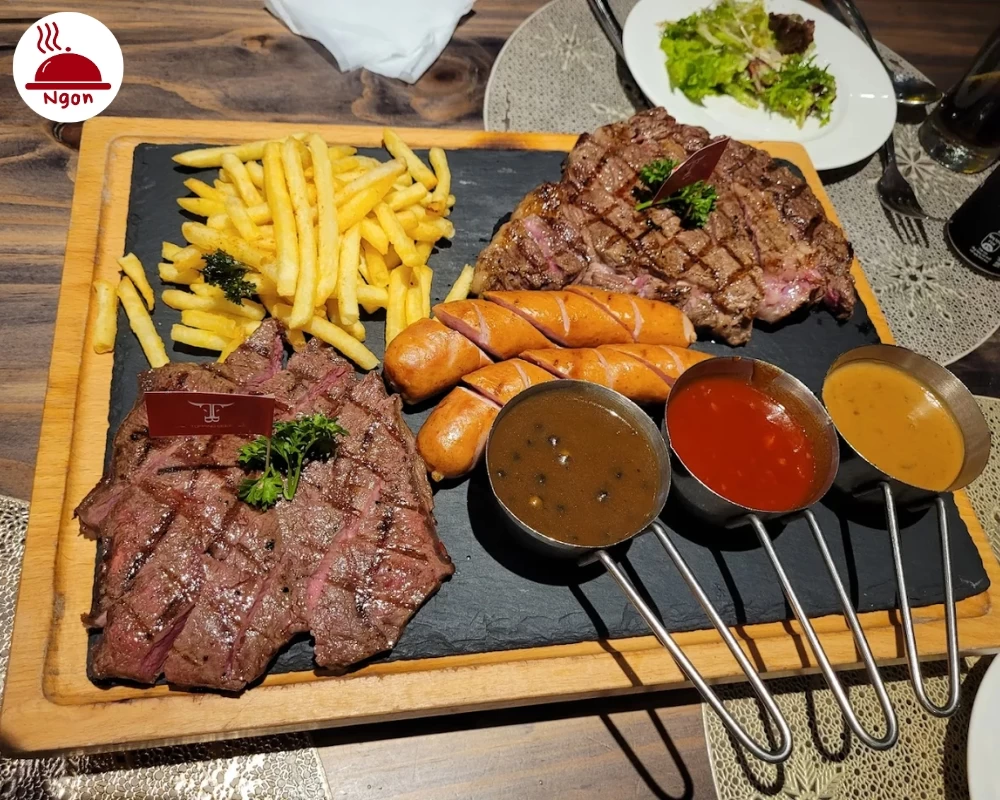 Món bò bít tết của nhà hàng Steak Love