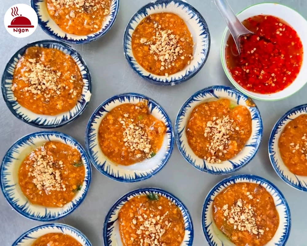 Món bánh bèo chén của quán Bánh Bèo Chén Thảo Nhi