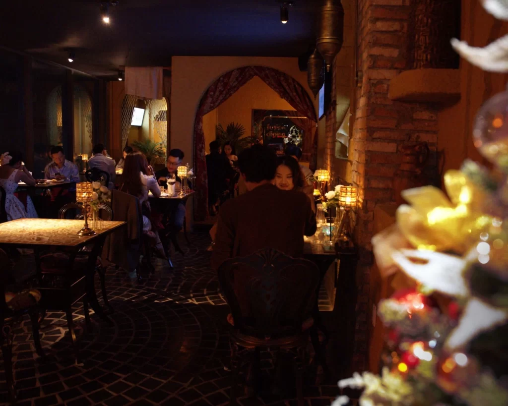 Top 10 Nhà Hàng Fine Dining Lãng Mạn Cho Cặp Đôi Ở TPHCM