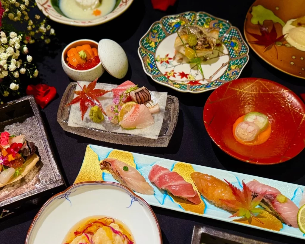 Top 10 Nhà Hàng Sushi Ở Sài Gòn Ngon Và Chuẩn Vị Nhật