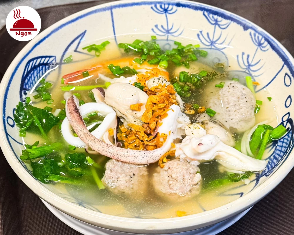 Hủ Tiếu Mực Như Ý Bắc Hải