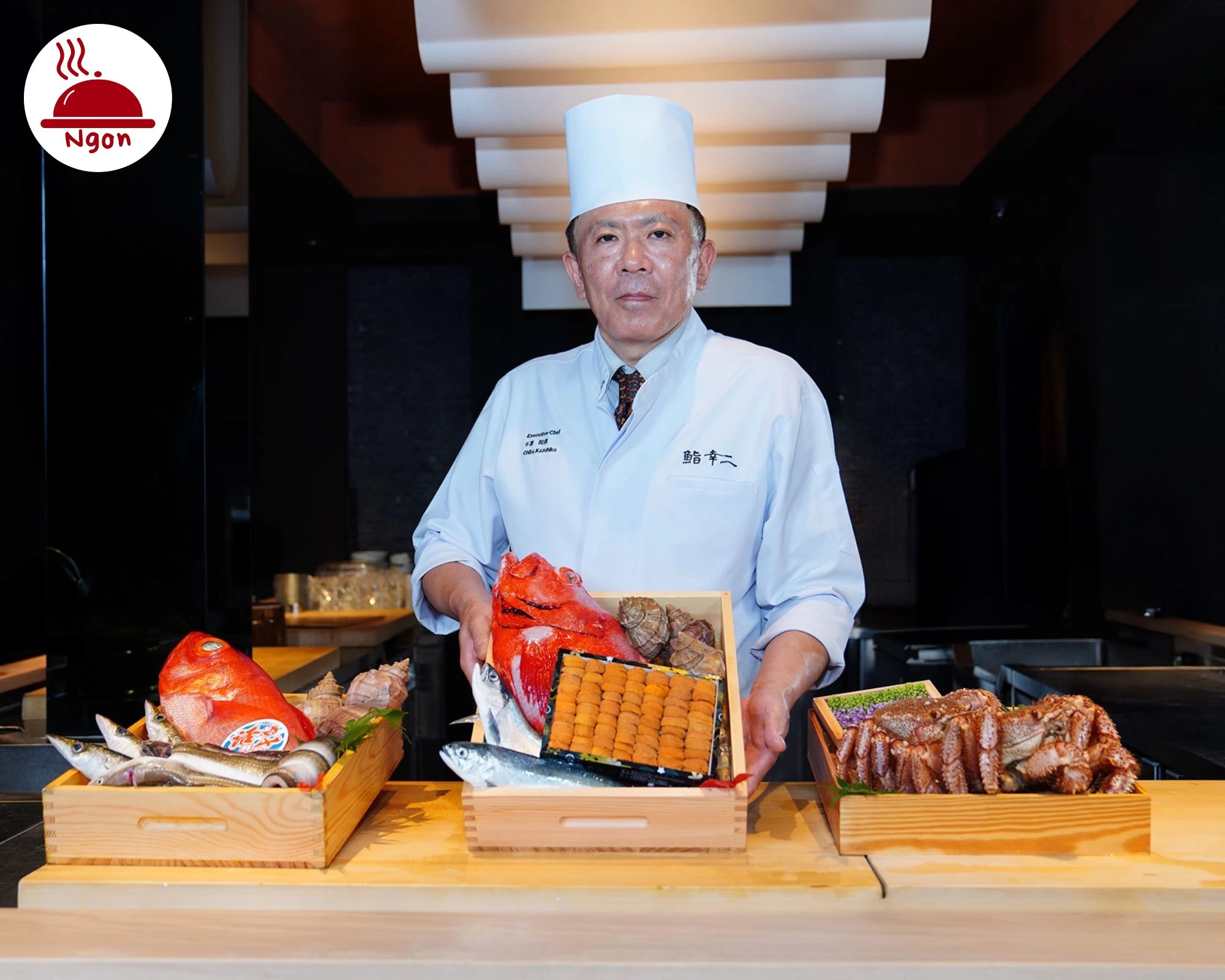 Không gian tinh tế tại Nhà hàng Omakase nơi thực khách thưởng thức các món ăn do chính tay đầu bếp lựa chọn và chế biến