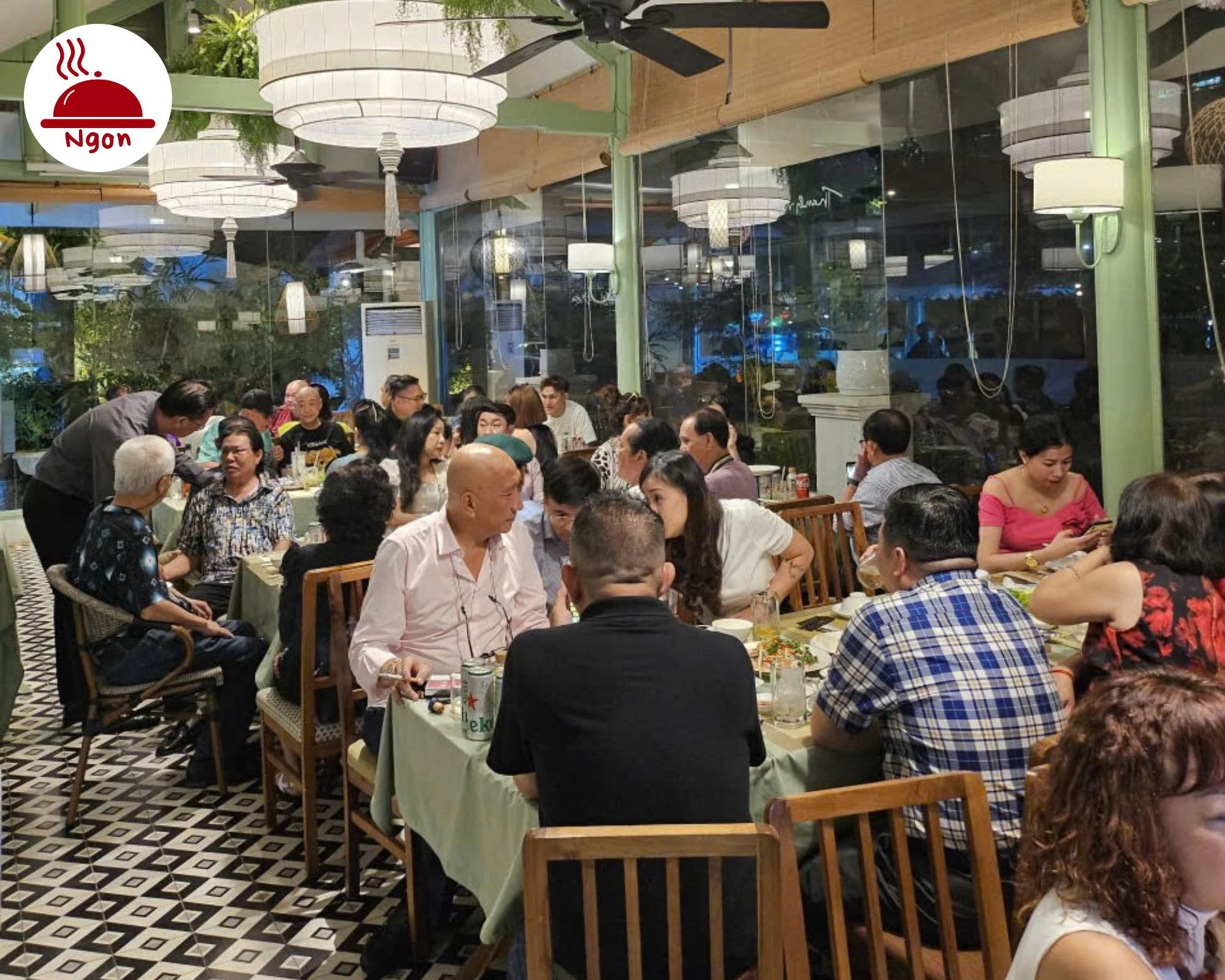 Nhà Hàng Thanh Niên