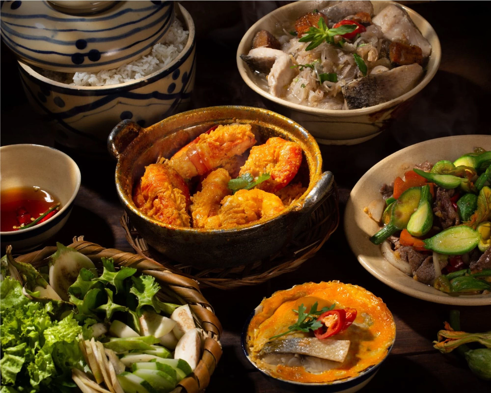 Top 12 Nhà Hàng Việt Nam Sài Gòn Ngon & Sang Trọng Nhất