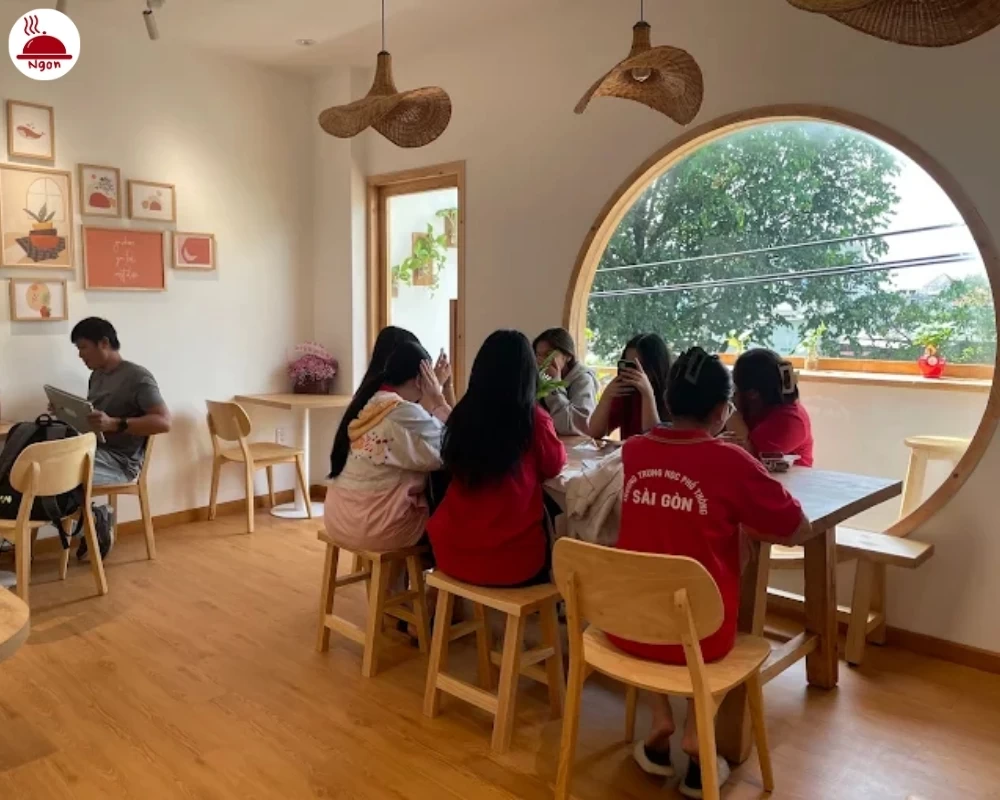 Không gian tiệm trà sữa Bình Thạnh - HOMY Coffee & Tea