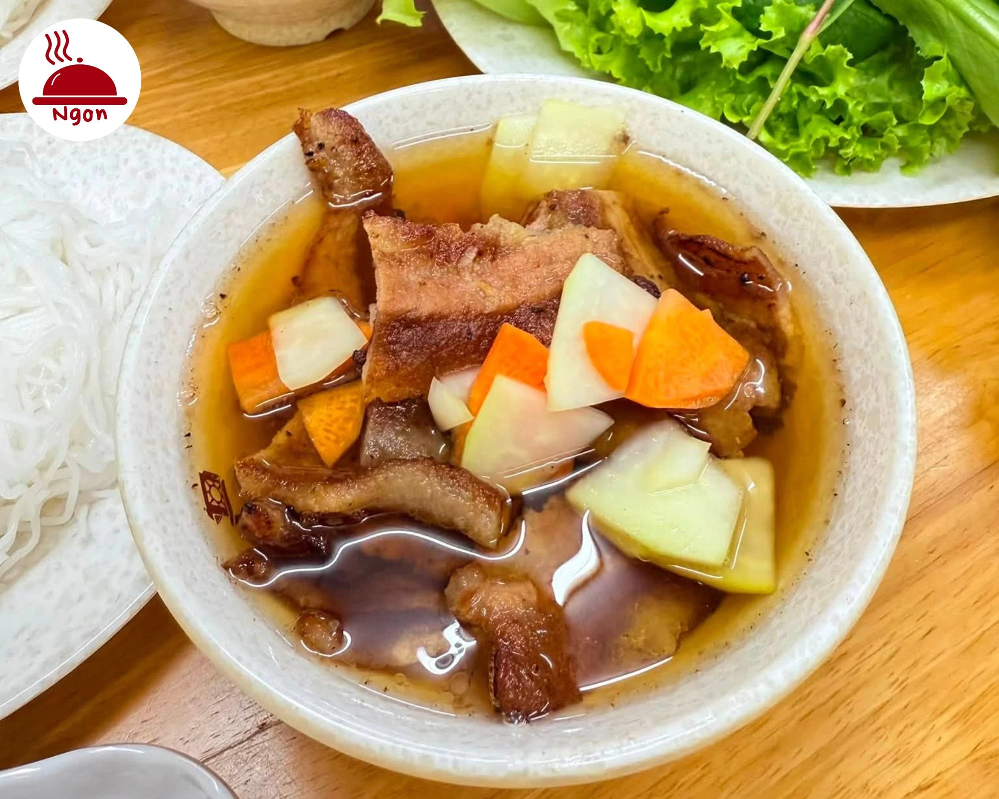Bún chả Xuân Tứ